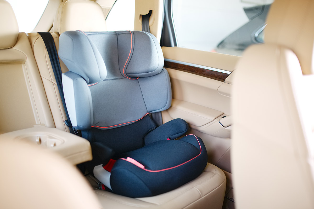 Child seats and booster seats compared