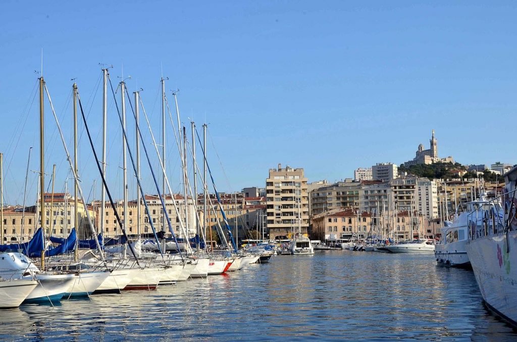 Le Vieux Port, incontournable lors d'un week-end à Marseille.